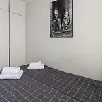 Apartment Urban Chic - Cozy One-bedroom In Warsaws Vibrant Center, Zelazna Street Warsaw